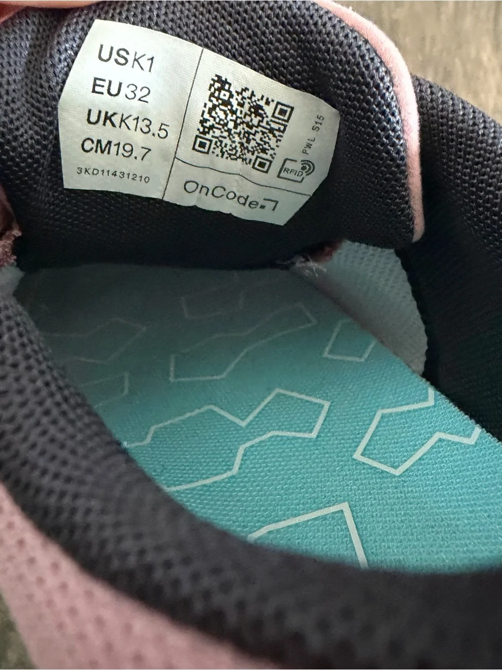 On Running lightweight breathable